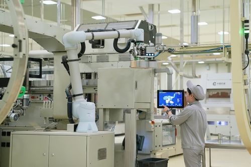 機器人的職場進化記 普通機械設備安裝服務